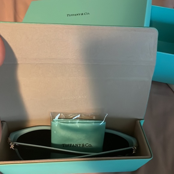 Tiffany &co sunglasses 4089b - Picture 5 of 6